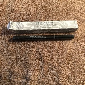 Seraphine Botanicals Eyeliner